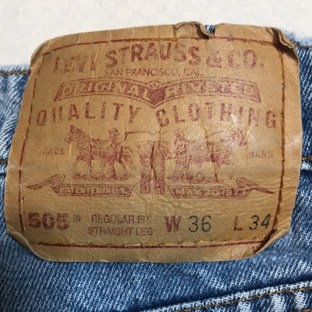 Levi’s 505 Regular Fit Straight Leg Mens Size 36 X 34